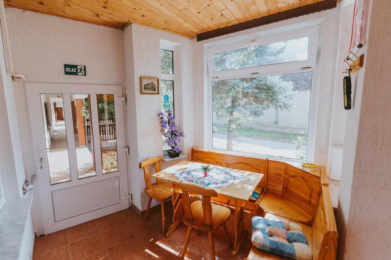 Apartman Marta I Soba Maja Gradiste 외부 사진