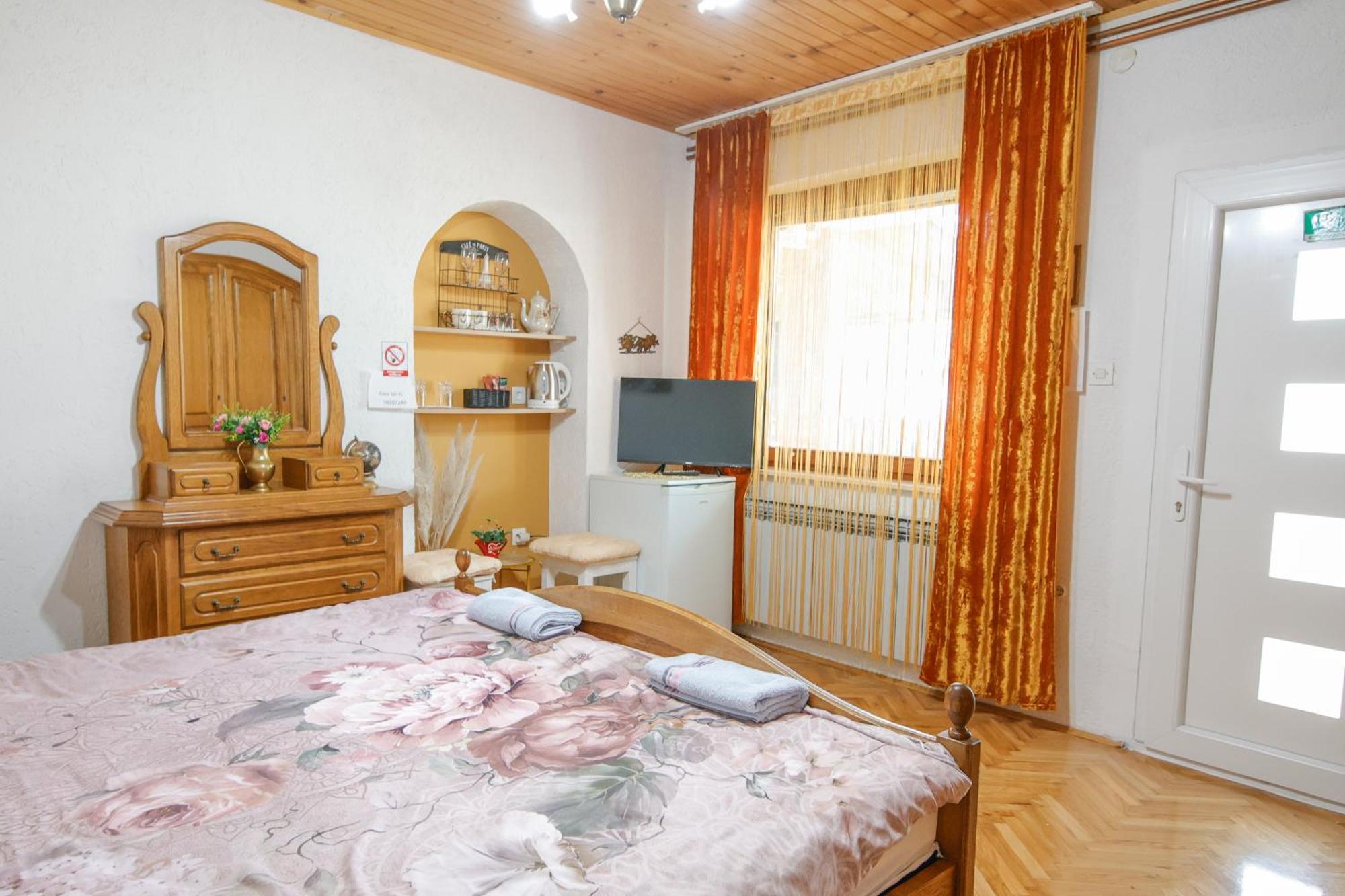 Apartman Marta I Soba Maja Gradiste 외부 사진